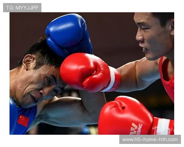 拳击比赛中技稳先出快速形成优势